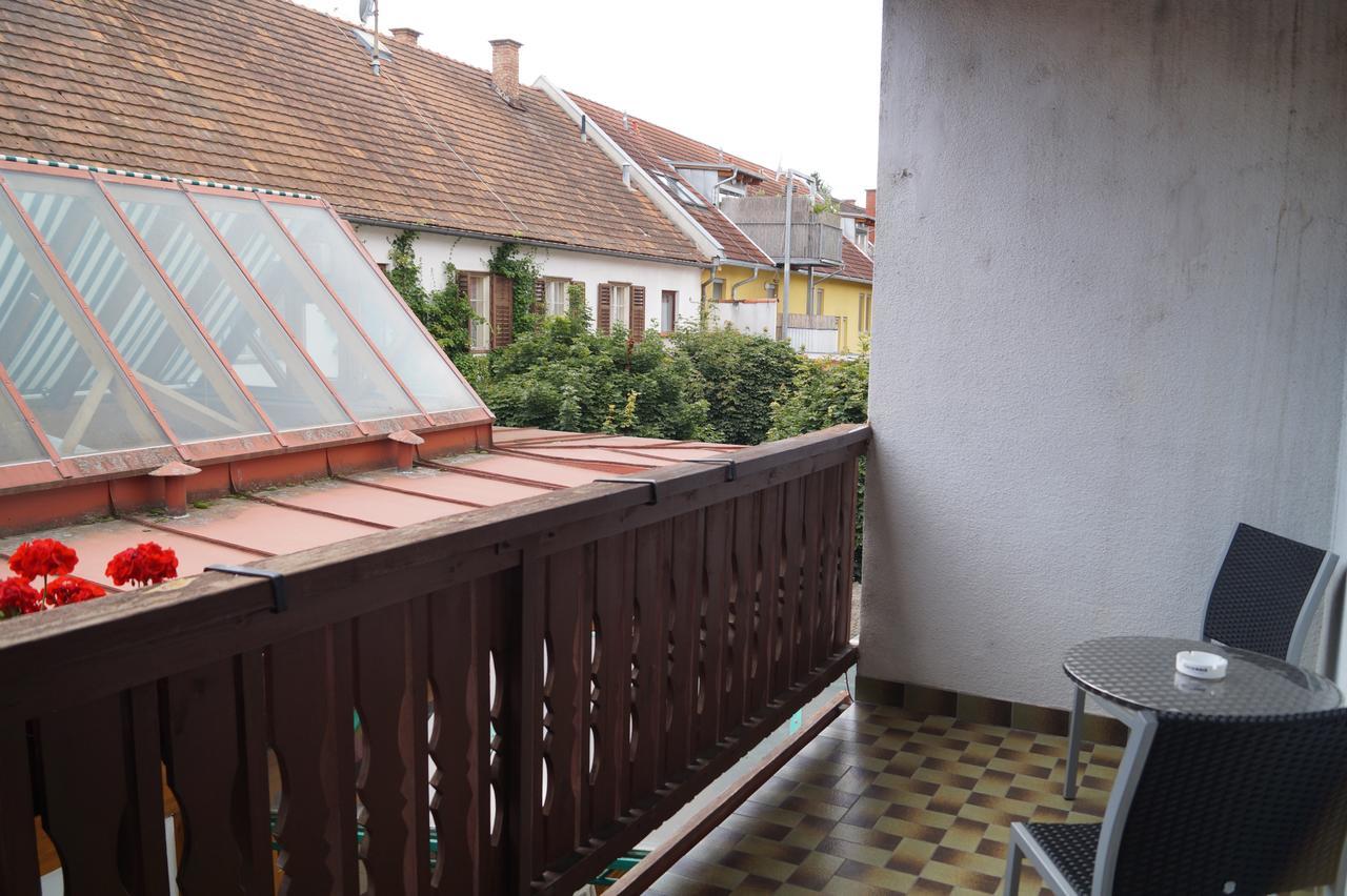 Gasthof Zum Hirschen Burgau Extérieur photo